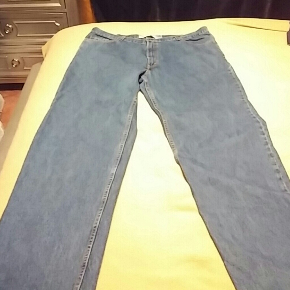 Levi relaxed fit